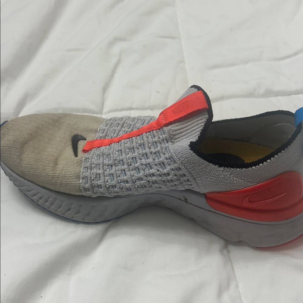 Nikes 💥 - Picture 6 of 8